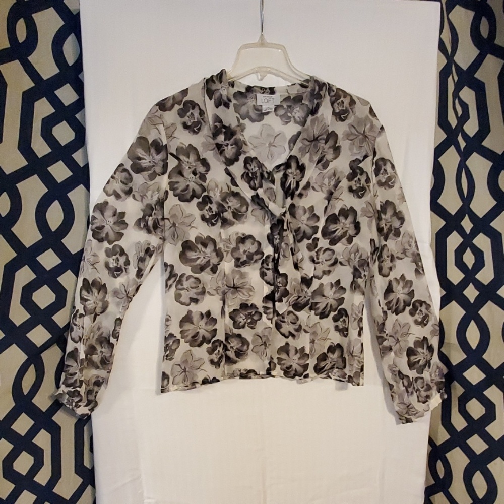 Floral Loft Blouse